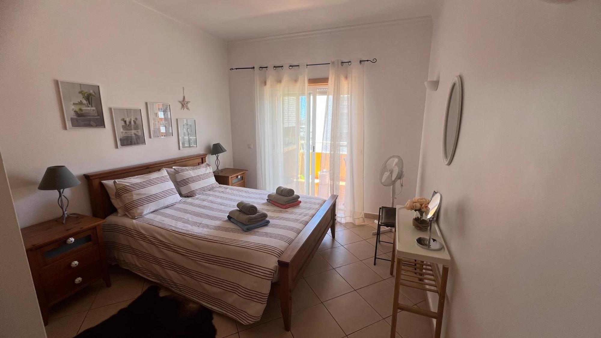 Tres Palmeiras With Pool Apartment Portimao